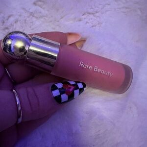 Rare Beauty Blush - Happy